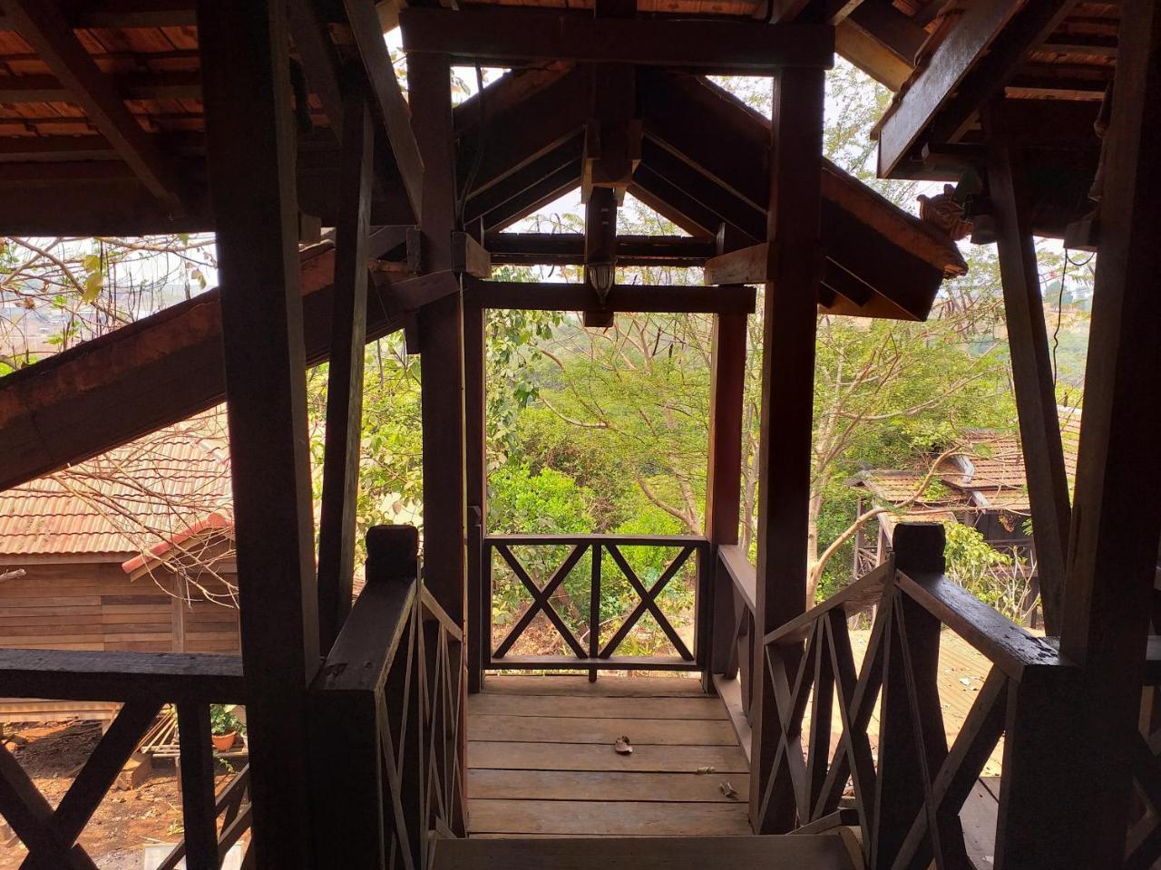 Nature House Eco-Lodge& Trekking รัตนคีรี ภายนอก รูปภาพ