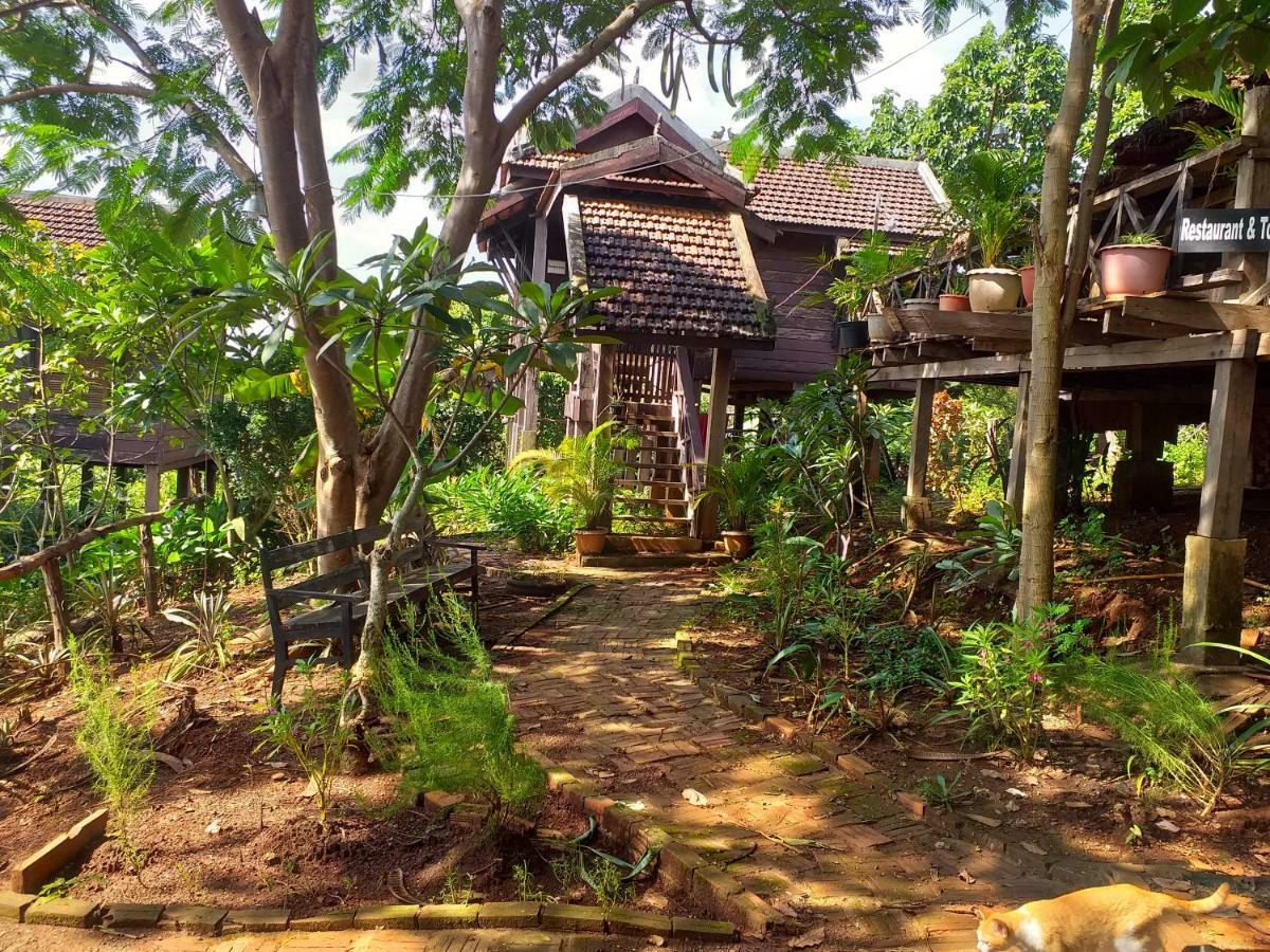 Nature House Eco-Lodge& Trekking รัตนคีรี ภายนอก รูปภาพ